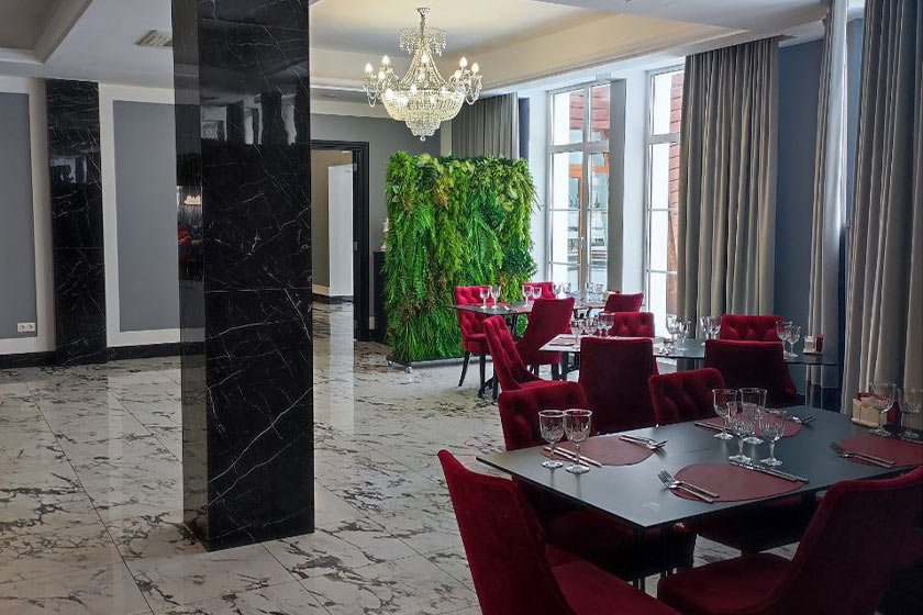 Ресторан «А-ля карт» и бар «Айрон»