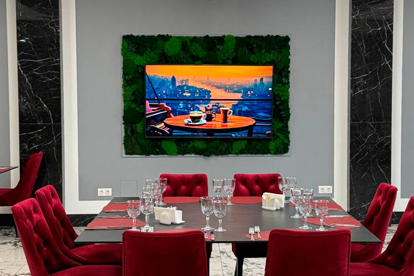 Ресторан «А-ля карт» и бар «Айрон»