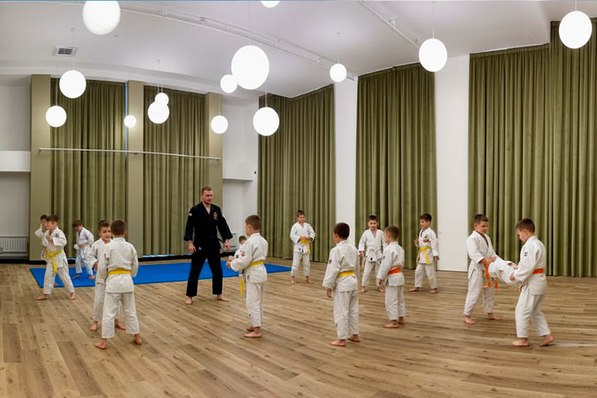 Спортивные сборы, турниры, образовательные интенсивы