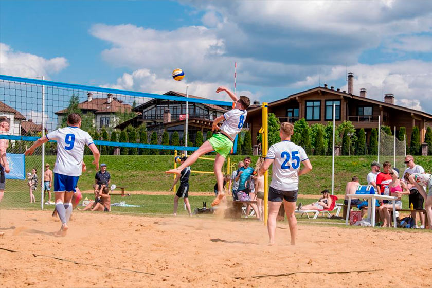 Спортивные сборы, турниры, образовательные интенсивы